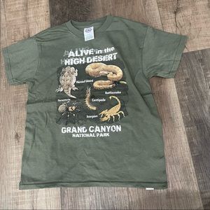 Grand Canyon green short sleeve tee NWOT Youth medium
